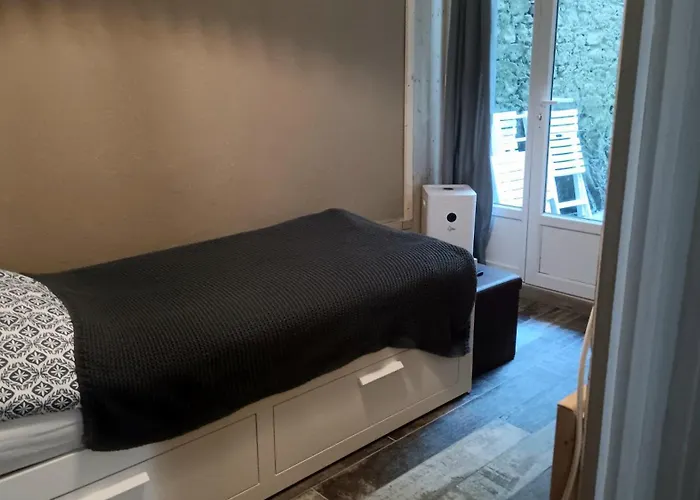 Apartman Pour 4 Personnes Dans Rue Tres Calme Saint-Laurent-le-Minier